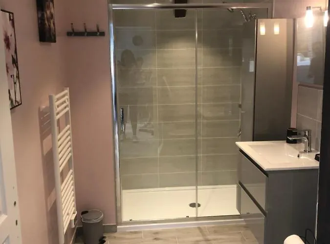 Le P'ti Bonheur Les Preaux